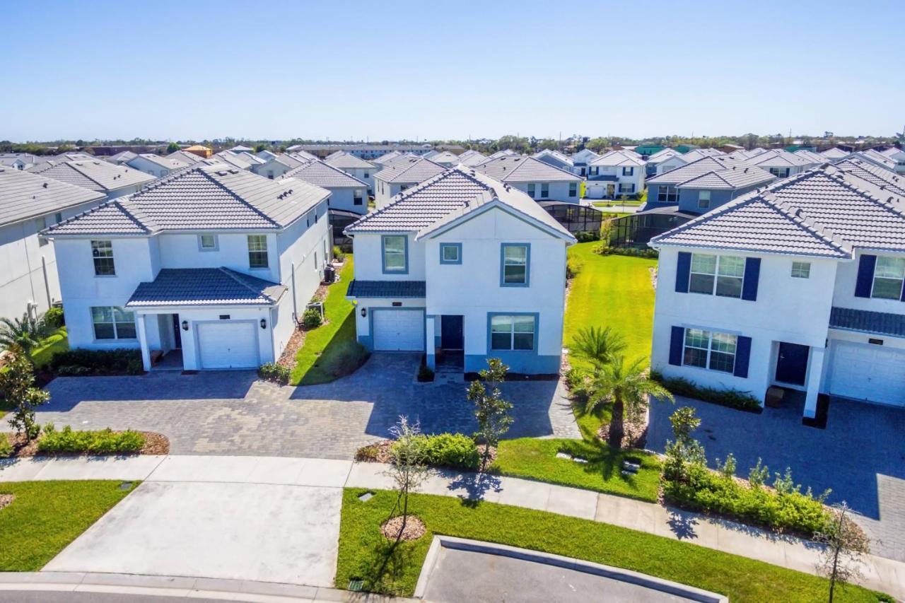Enchanting Decor Home With Private Pool At Storey Lake Resort Sl4714 Kissimmee Exterior foto
